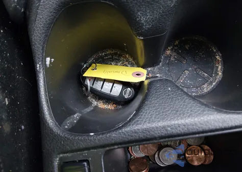 2016 Nissan Rogue Sv z USA, uszkodzony, nr VIN 5N1AT2MV2GC854943